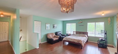 14919 Spenser Drive, Surrey, BC - Indoor Photo Showing Bedroom
