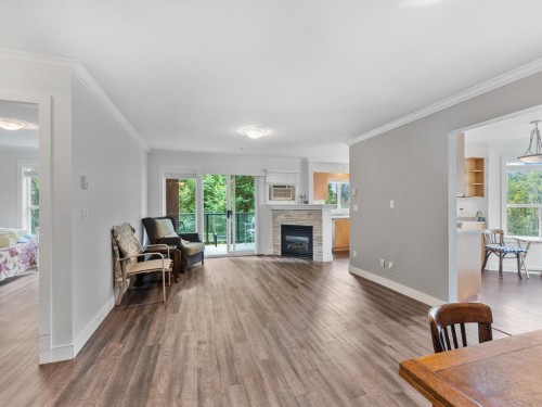 303-20239 Michaud Crescent  Langley, BC V3A 8L1
