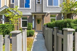 67-9718 161a Street Surrey, BC V4N 6S7