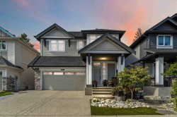 20427 78b Avenue Langley, BC V2Y 1X4