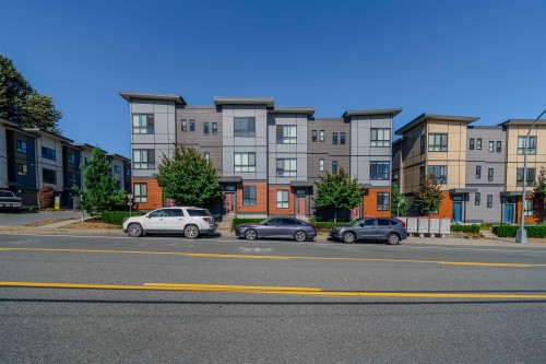 2-1938 North Parallel Road, Abbotsford, BC - Outdoor With Facade