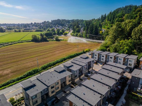 2-1938 North Parallel Road, Abbotsford, BC - Outdoor With View