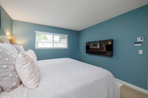 11970 Staples Crescent, Delta, BC - Indoor Photo Showing Bedroom