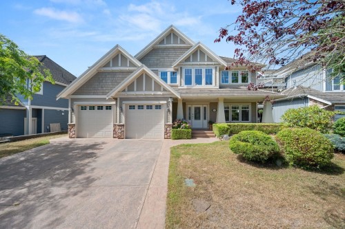 2507 Eagle Mountain Drive  Abbotsford, BC V3G 3A1
