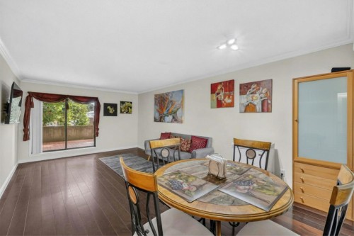 101-10560 154 Street, Surrey, BC - Indoor Photo Showing Dining Room