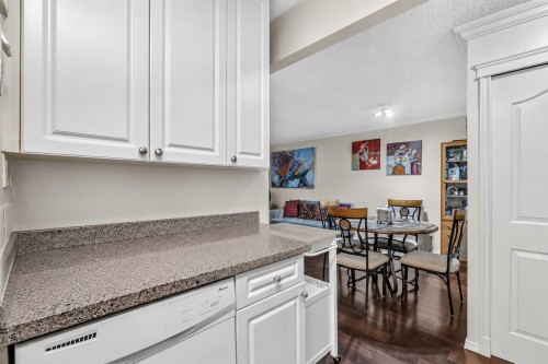 101-10560 154 Street, Surrey, BC - Indoor