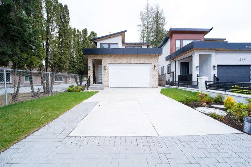 11692 96 Avenue  Delta, BC V4C 3W7