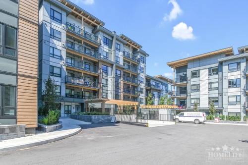 A424-8233 208b Street , Langley, BC V2Y 4M7 2