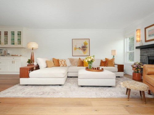 23873 12 Avenue, Langley, BC - Indoor Photo Showing Living Room With Fireplace