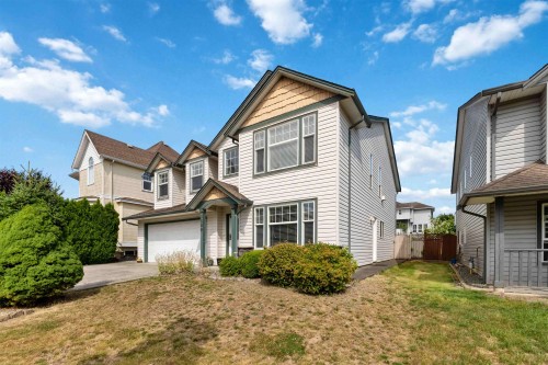 3588 Crestview Avenue  Abbotsford, BC V2T 6V2