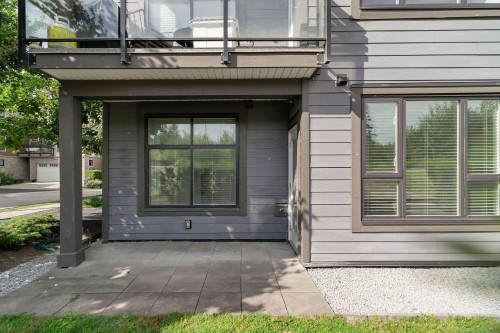 214-9983 Barnston Drive E, Surrey, BC - Outdoor With Exterior