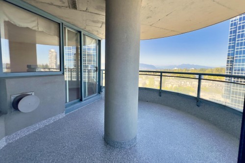 1608-13383 108 Avenue, Surrey, BC - Outdoor With Balcony With Exterior