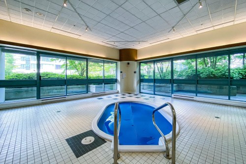 1608-13383 108 Avenue, Surrey, BC - Indoor Photo Showing Other Room With In Ground Pool