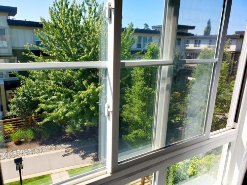 61-19477 72A Avenue, Surrey, BC - Outdoor
