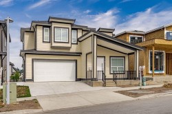14711 62a Avenue Surrey, BC V3S 3T1