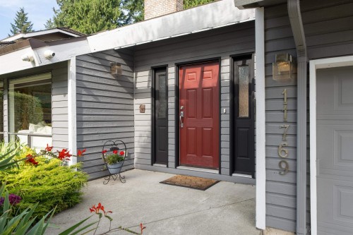 11769 Summit Crescent  Delta, BC V4E 2Z3