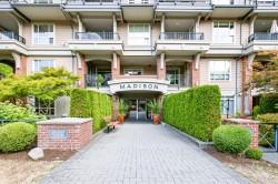 110-15357 17a Avenue Surrey, BC V4A 1V4
