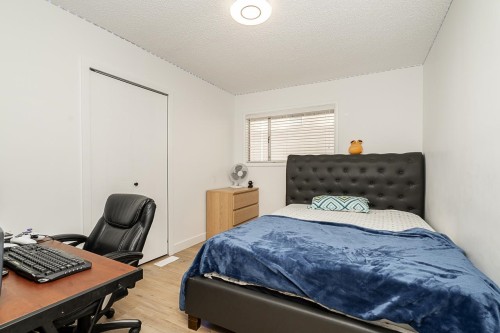 11205 78A Avenue, Delta, BC - Indoor Photo Showing Bedroom