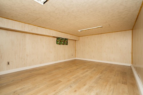11205 78A Avenue, Delta, BC - Indoor Photo Showing Other Room