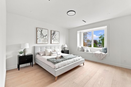 11252 78A Avenue, Delta, BC - Indoor Photo Showing Bedroom