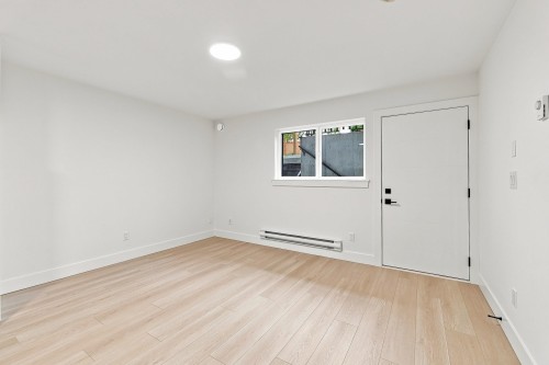 11252 78A Avenue, Delta, BC - Indoor Photo Showing Other Room