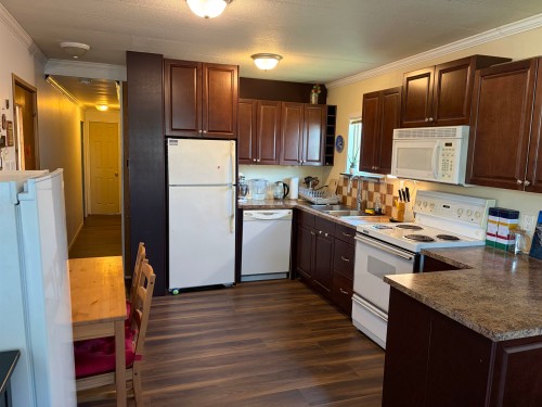 20-26892 Fraser Highway, Langley, BC 