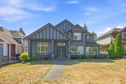 16506 104 Avenue Surrey, BC V4N 1Y5