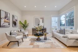 15387 Pacific Avenue  White Rock, BC V4B 1R3