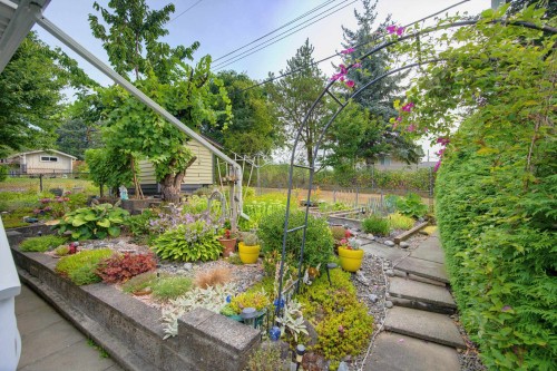 256-27111 0 Avenue, Langley, BC - Outdoor