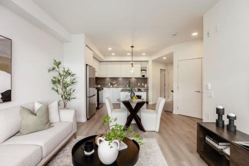 402-7936 206 Street  Langley, BC V2Y 3X8
