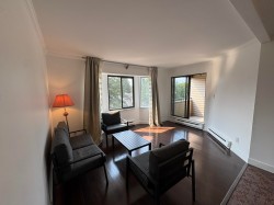 314-5294 204 Street Langley, BC V3A 1Z1