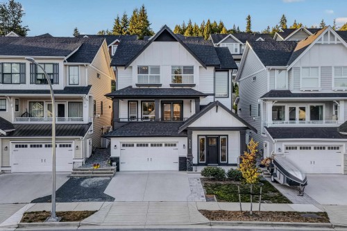 31559 Mccreath Place, Mission, BC - Outdoor With Facade