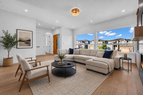 6911 205 Street  Langley, BC V2Y 1R2