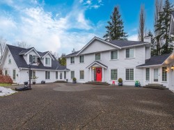 17923 20 Avenue Surrey, BC V3Z 9V2