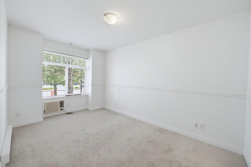 273-20170 Fraser Highway, Langley, BC - Indoor Photo Showing Other Room