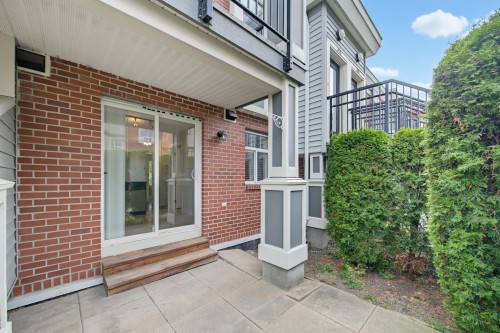 273-20170 Fraser Highway, Langley, BC - Outdoor With Exterior