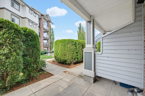 273-20170 Fraser Highway, Langley, BC - Outdoor With Exterior