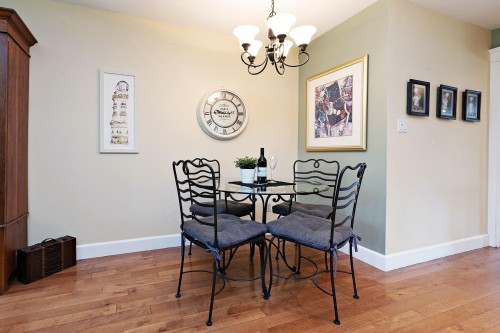 18289 58A Avenue, Surrey, BC - Indoor Photo Showing Dining Room