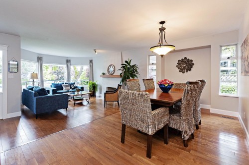 18289 58A Avenue, Surrey, BC - Indoor Photo Showing Other Room