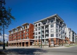 531-13733 107a Avenue Surrey, BC V3T 0B7