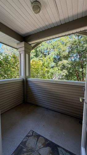 6-2733 Parkway Drive , Surrey, BC V4P 3P7 4