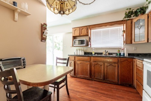 11004 Mcadam Road, Delta, BC - Indoor
