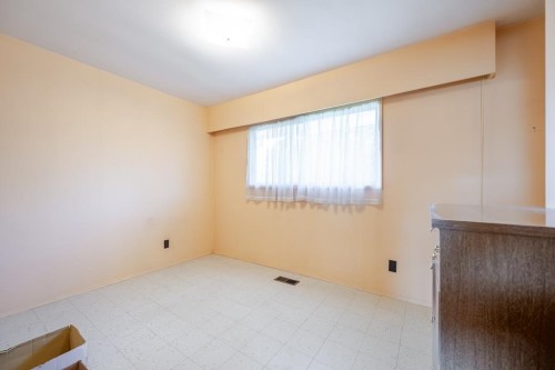 11050 Fuller Crescent N, Delta, BC - Indoor Photo Showing Other Room