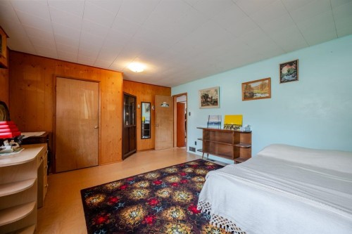 11050 Fuller Crescent N, Delta, BC - Indoor Photo Showing Bedroom