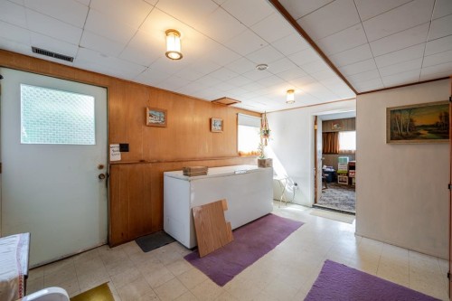 11050 Fuller Crescent N, Delta, BC - Indoor
