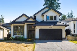 13660 60a Avenue Surrey, BC V3X 3L1