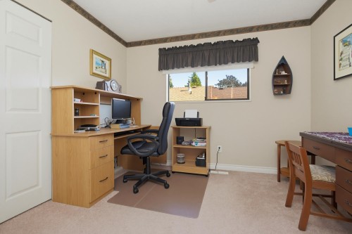 2358 Cameron Crescent, Abbotsford, BC - Indoor Photo Showing Office