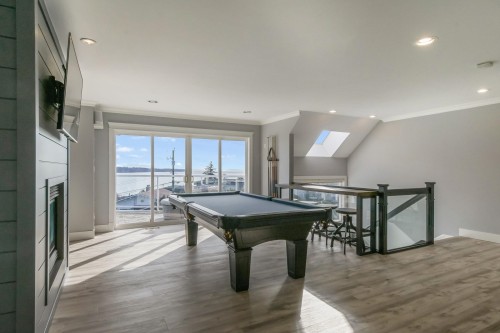 15587 Semiahmoo Avenue, White Rock, BC - Indoor Photo Showing Other Room