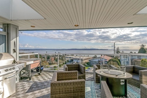 15587 Semiahmoo Avenue, White Rock, BC - Outdoor With Deck Patio Veranda With View