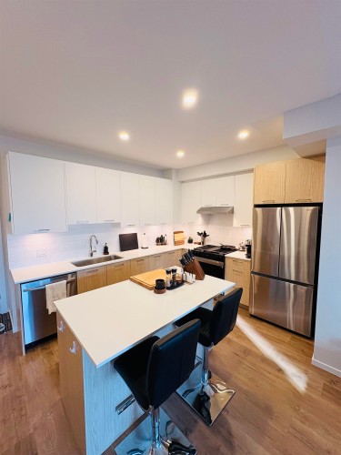 5th floor-3319 148 Street , Surrey, BC V4P 0J2 2